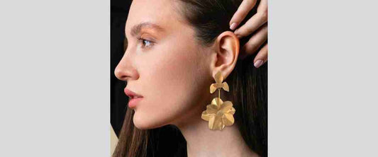 Winter Earrings: Sparkle and Shine in Cold Weather