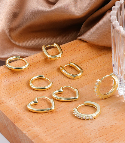 Small Gold Huggie Earrings Set