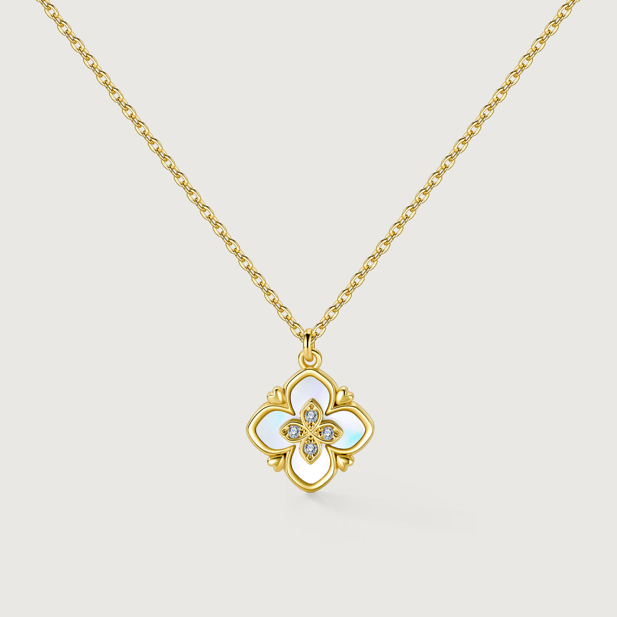 Shellstar Mother-of-Pearl Clover Star Pendant Necklace