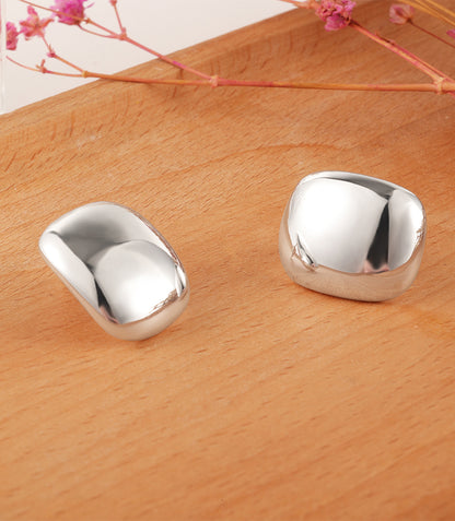 Glossy Oval Chunky Stud Earrings