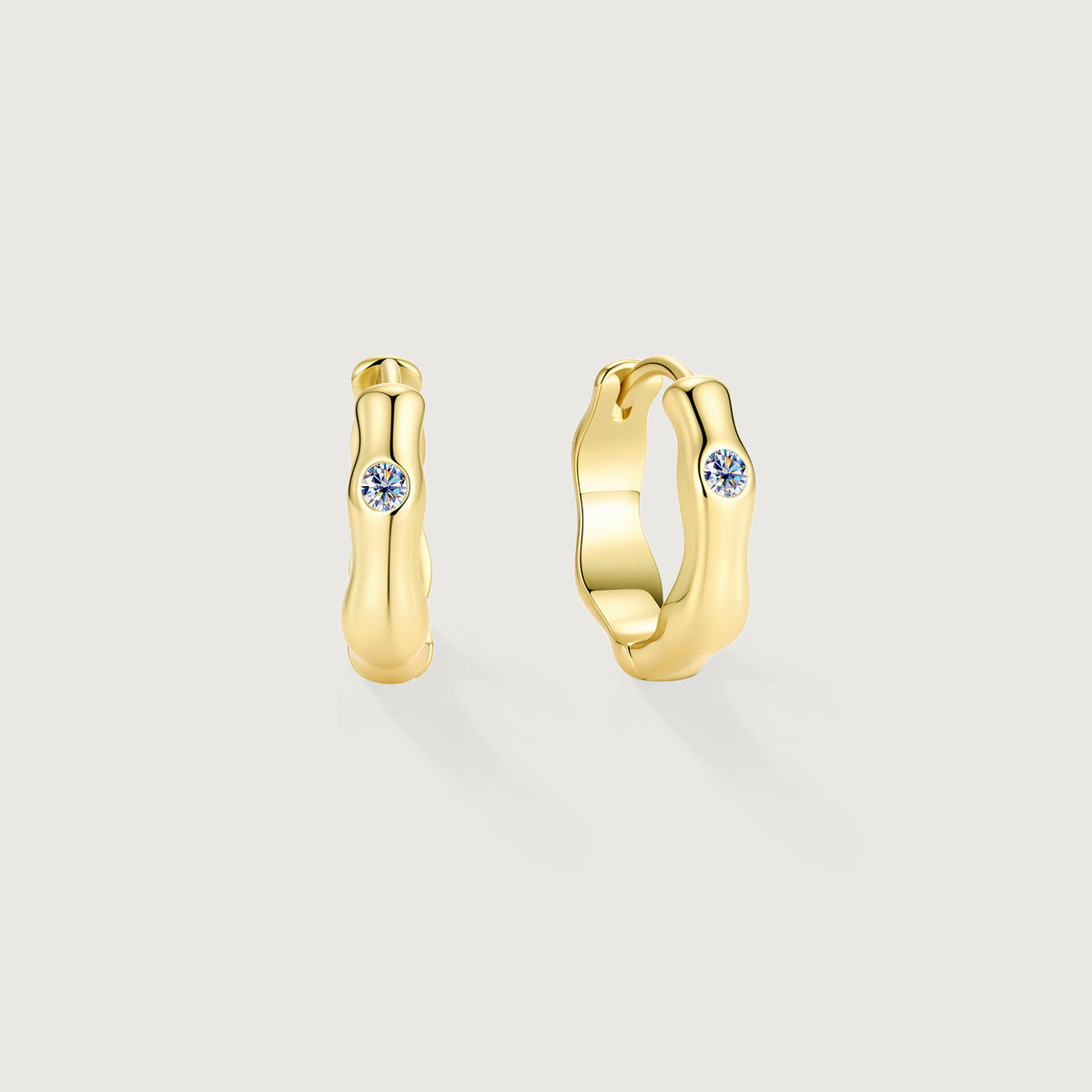 Flowline Ripple Moissanite Huggie Hoop Earrings