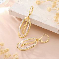 Geometrische Tropfenohrringe in Gold und Silber, oval und geschwungen