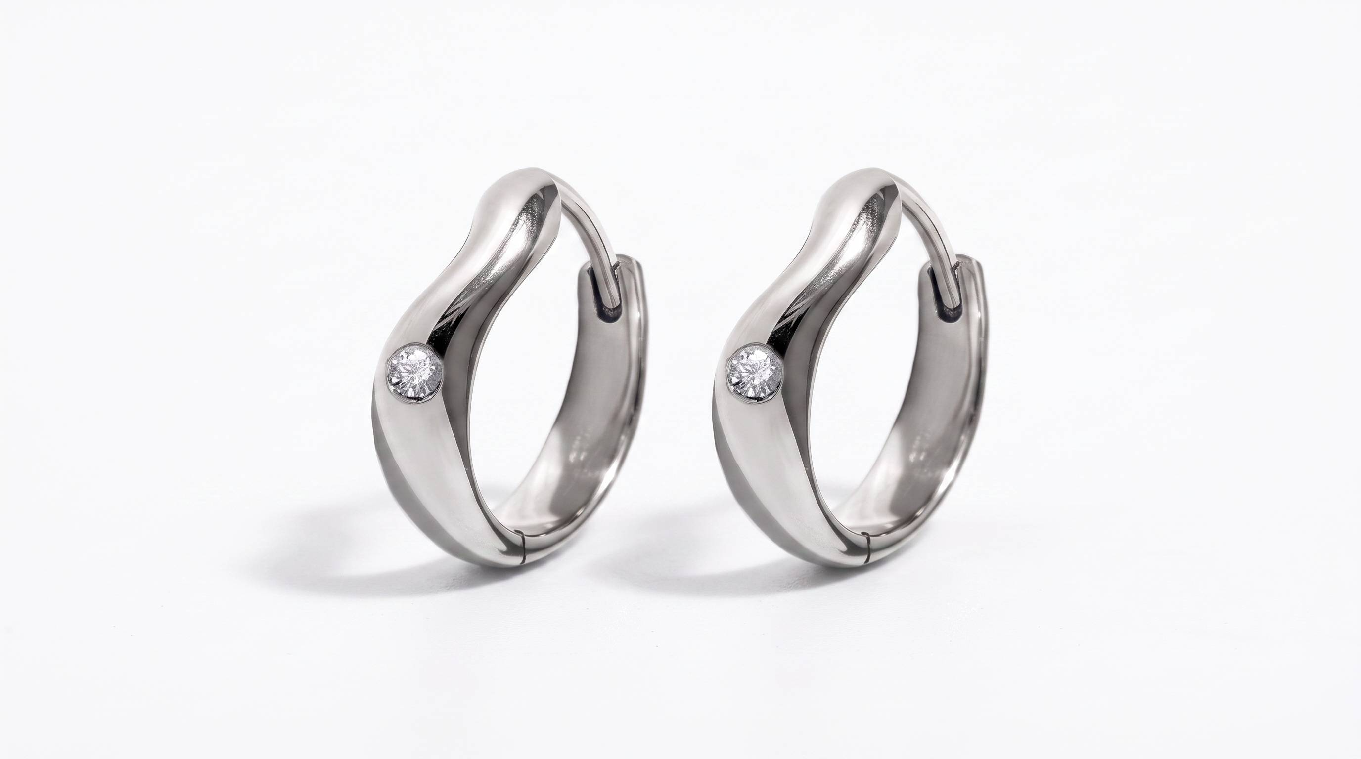 Flowline Bezel Moissanite Fluid Hoop Earrings