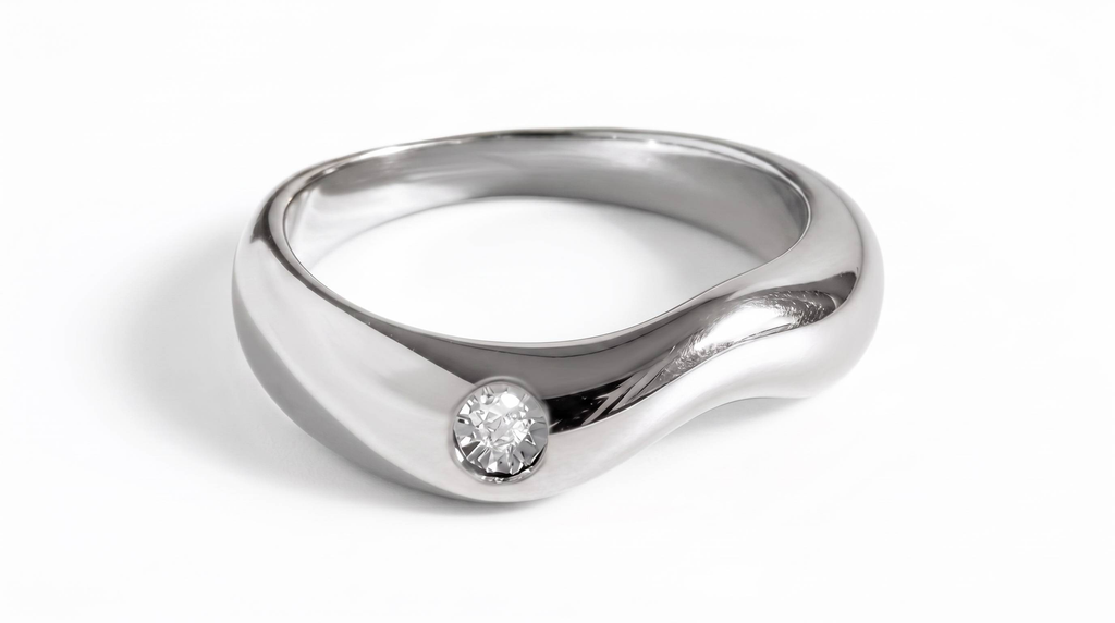 Flowline Bezel Moissanite Wave Stackable Band Ring