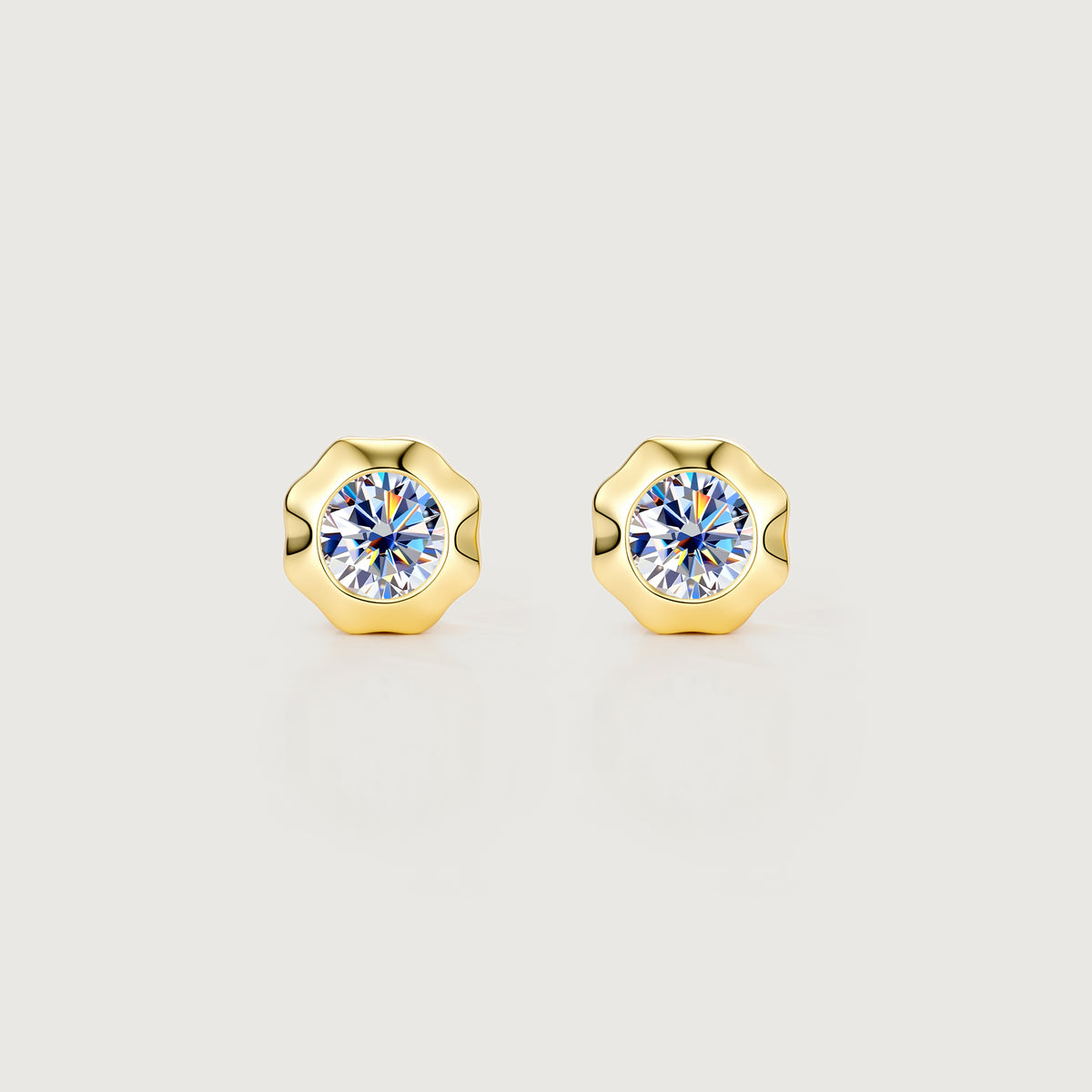 Still Light Sterling Silver Bezel Moissanite Stud Earrings