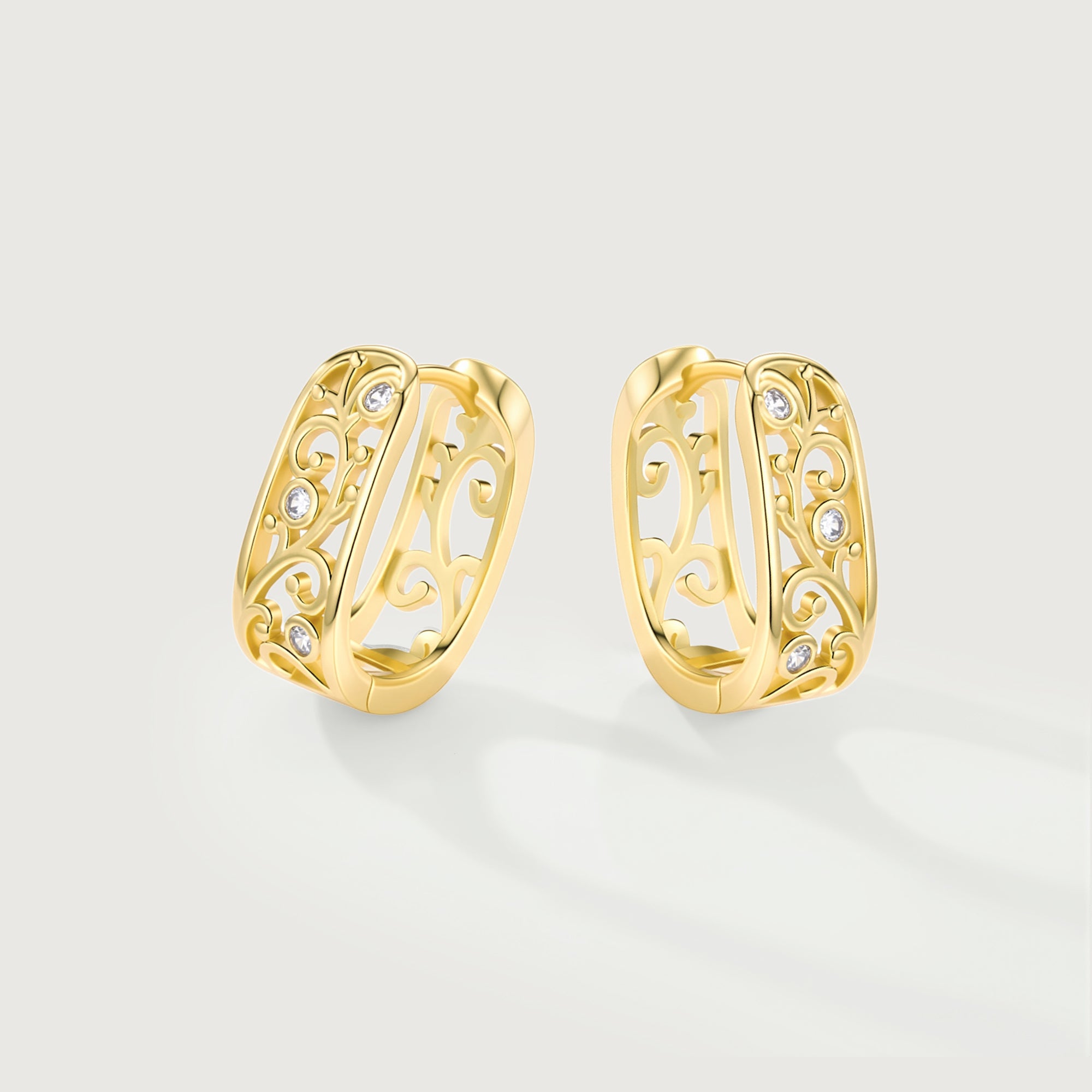 Linework U-Shaped Scroll Huggie Hoop Earrings