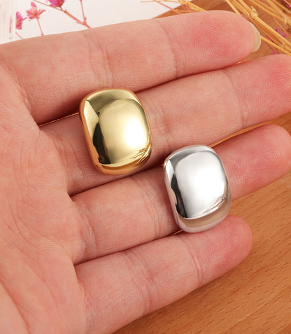 Glossy Oval Chunky Stud Earrings