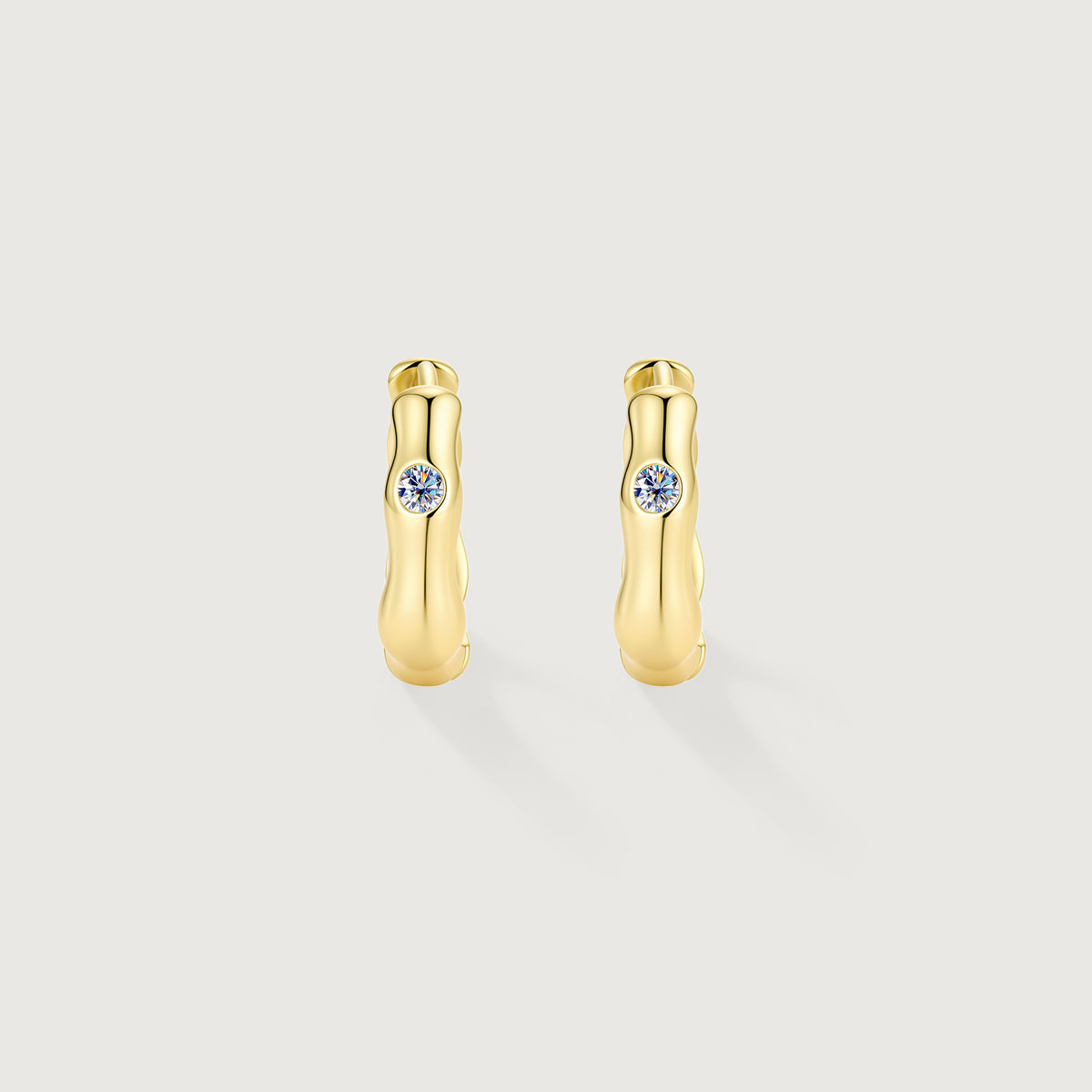 Flowline Ripple Moissanite Huggie Hoop Earrings