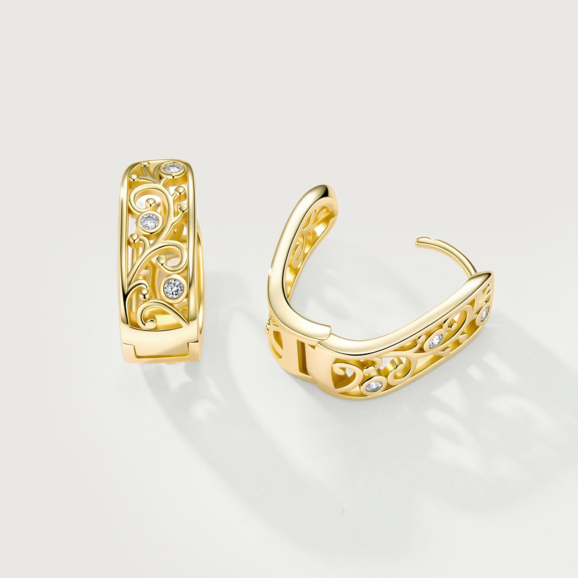 Linework U-Shaped Scroll Huggie Hoop Earrings