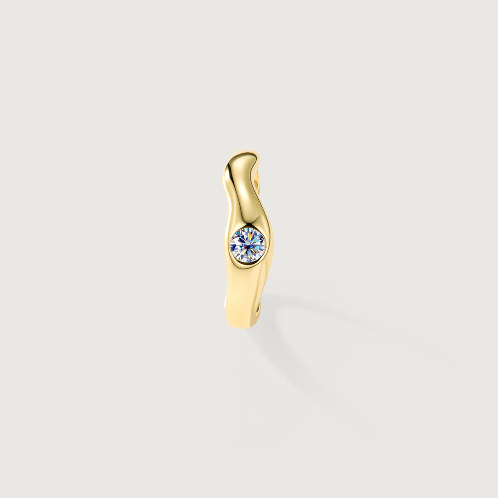 Flowline Bezel Moissanite Wave Stackable Band Ring