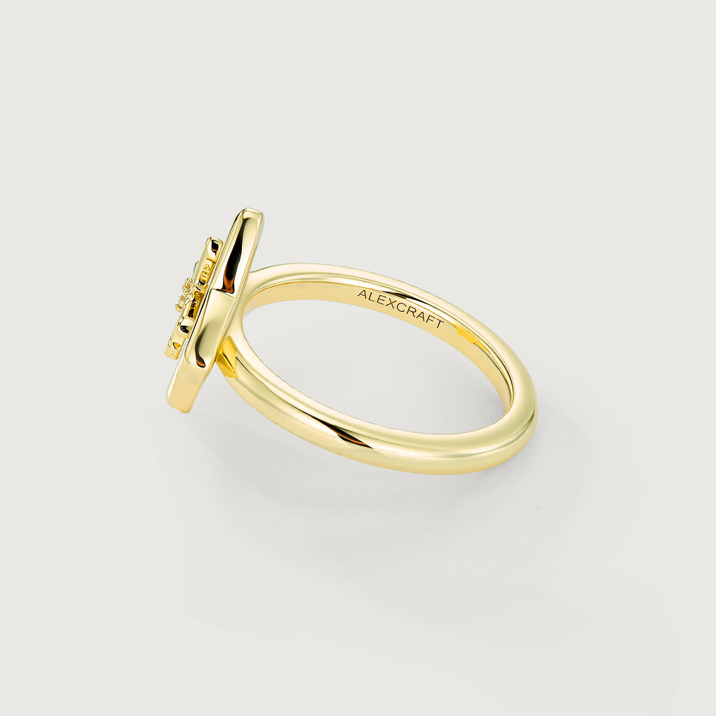 Shellstar Mother-of-Pearl Star Ring