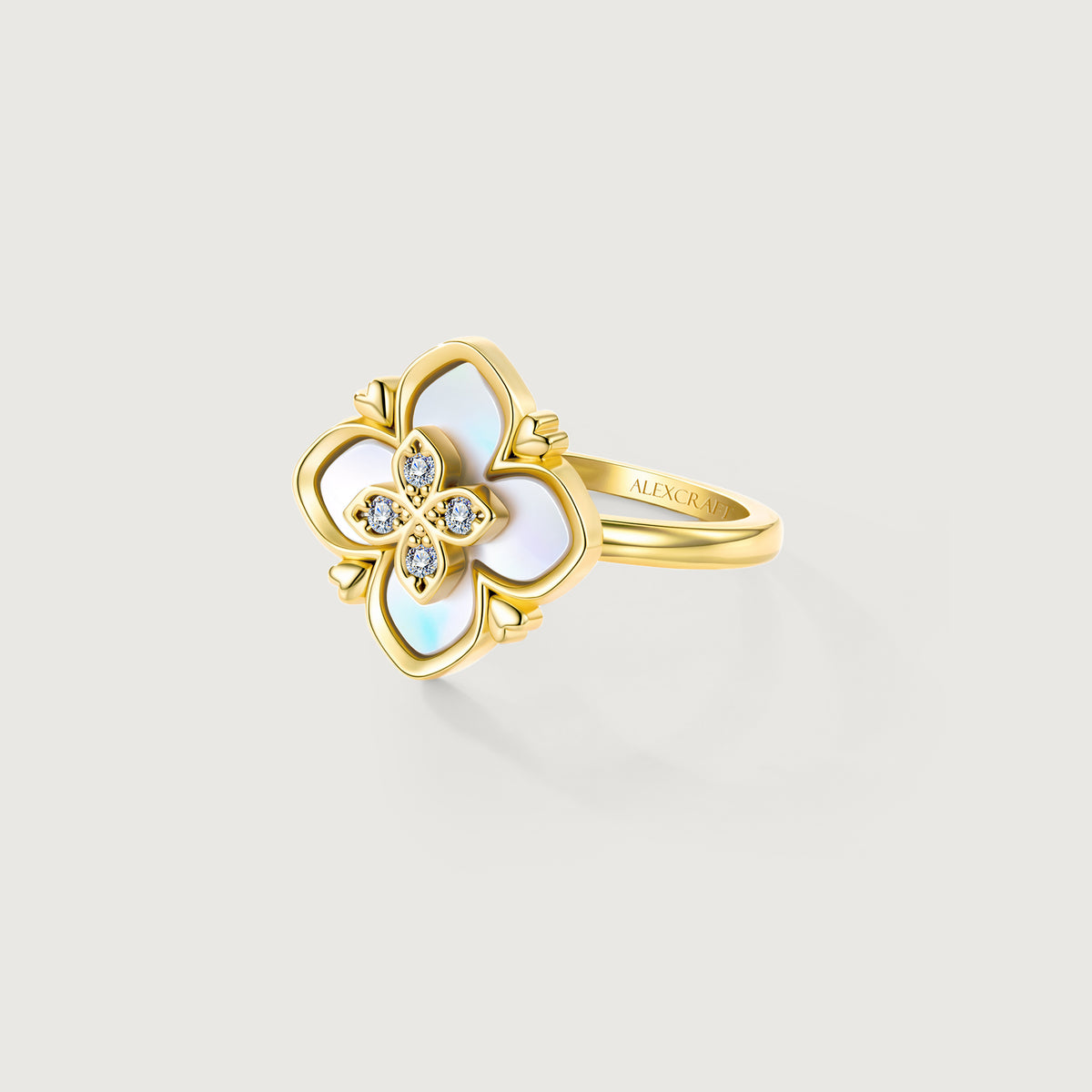 Shellstar Mother-of-Pearl Clover Star Ring